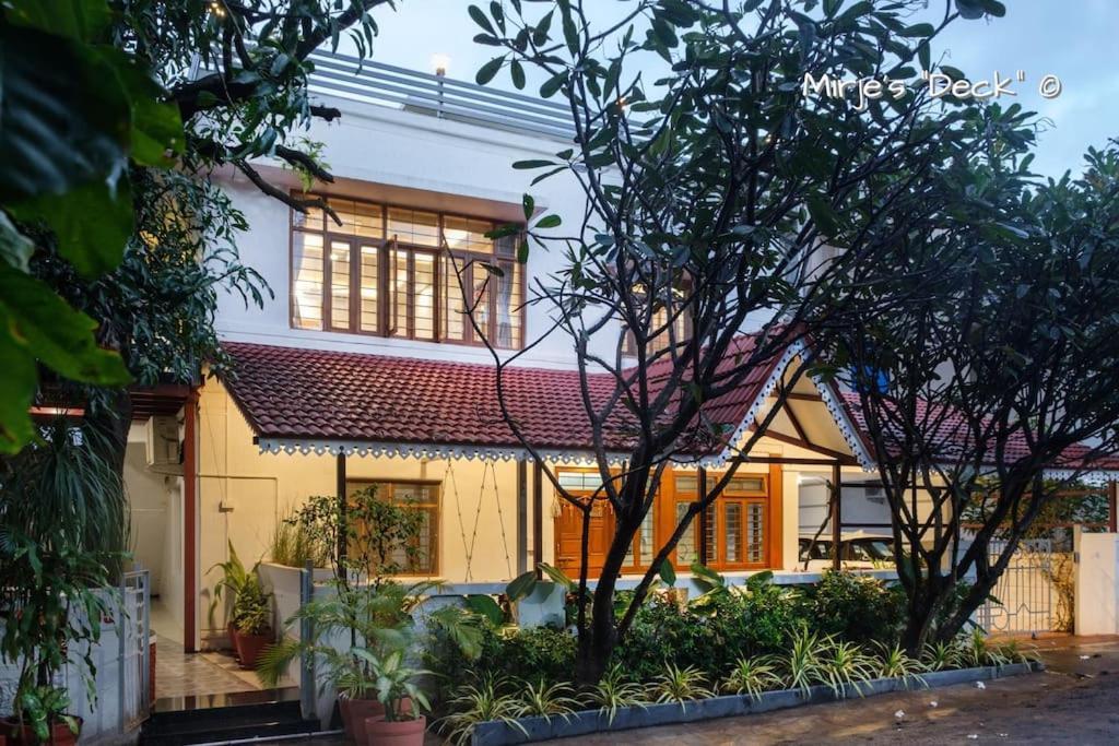 Mirje'S Deck - Homestay - Family Rooms Колхапур Экстерьер фото